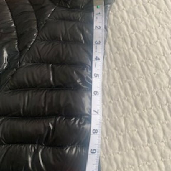 Outdoor, Lgtwgt Mountain Hard Wear jacket, 90% Goose Down; 10% Feather fill - Picture 7 of 16